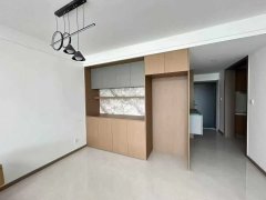 上海豪庭最南排電梯6樓110平三室兩衛(wèi)55.8萬