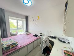 山川文苑電梯四樓92.5平兩室39.8萬(wàn)