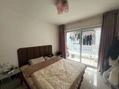 山川文苑電梯四樓92.5平兩室39.8萬(wàn)