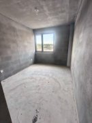 海泰二期多層住人三樓109平三室兩衛(wèi)46.8萬