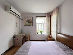 文山清華園小區(qū)三樓110平39.8萬