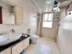 @42.8萬，櫻花時尚，錯層，3室2衛(wèi)，拎包！