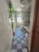 初家園好位置2000年混合結(jié)構(gòu)三樓136.7平30平車庫(kù)三室