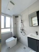 初家園街貼地2樓82.95平精裝三室29.8萬(wàn)