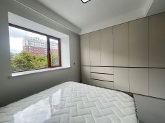 華西雅居小高層4樓114平 三室兩衛(wèi)精裝修52.8萬 華西雅居小高層4樓114平 三室兩衛(wèi)精裝修52.8萬