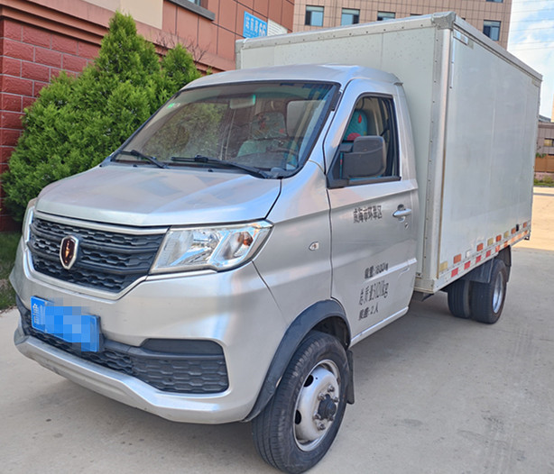 國六2021年3米2廂貨
