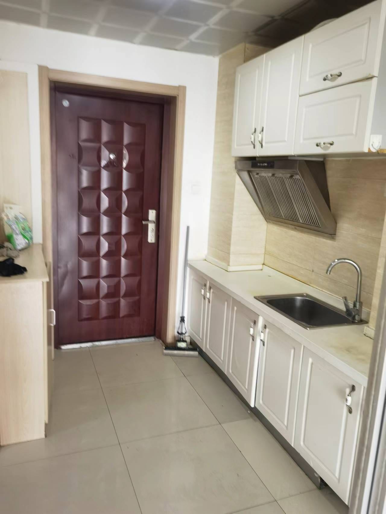 銀河世家公寓出租家電齊全拎包入住