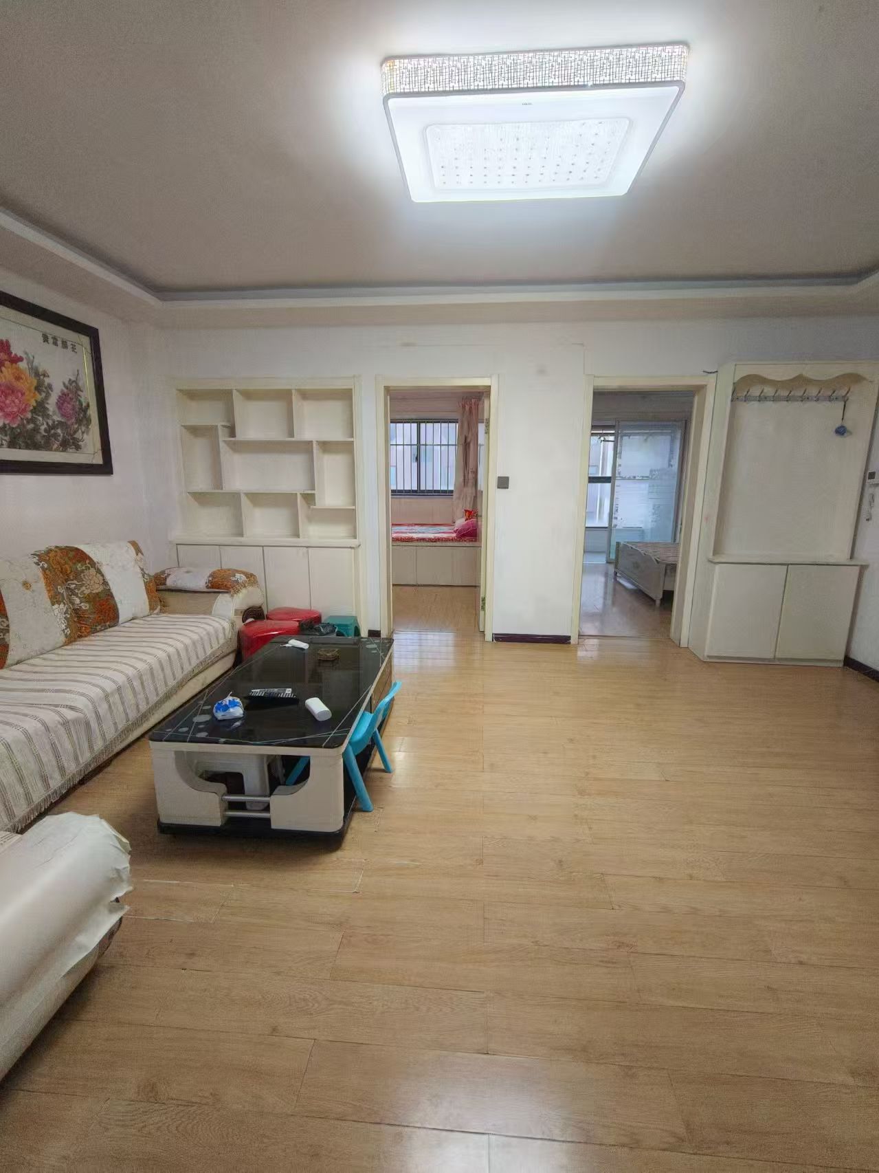 悅欣鼎園框架樓四樓80.65平兩室19.8萬(wàn) 悅欣鼎園框架樓四樓80.65平兩室19.8萬(wàn)