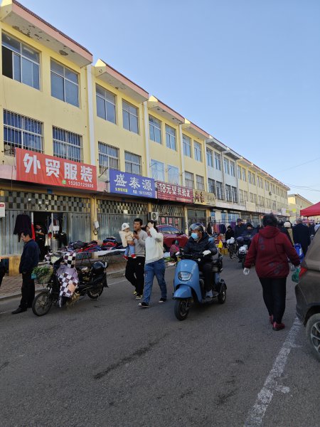 市里四層門市房出售，出租