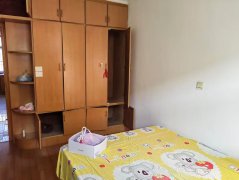 爬山街住人2樓兩室500元家具家電齊全