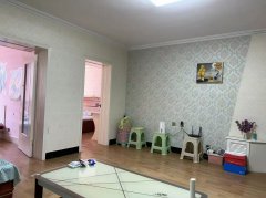 @49.8萬(wàn)陽(yáng)光3期，帶車庫(kù)精裝！