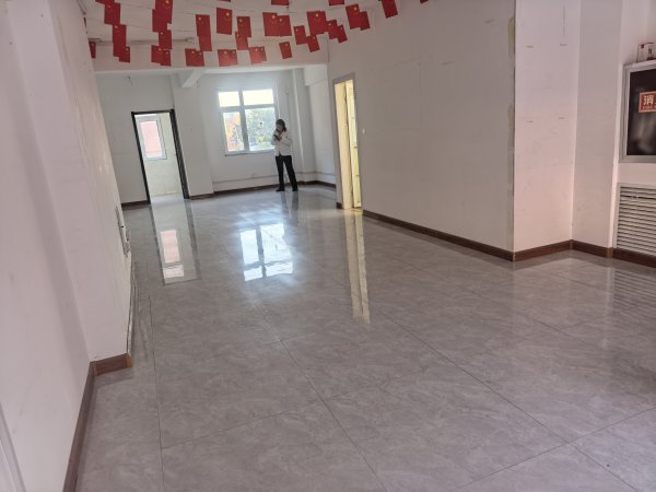 單山路（城南）旺鋪出租