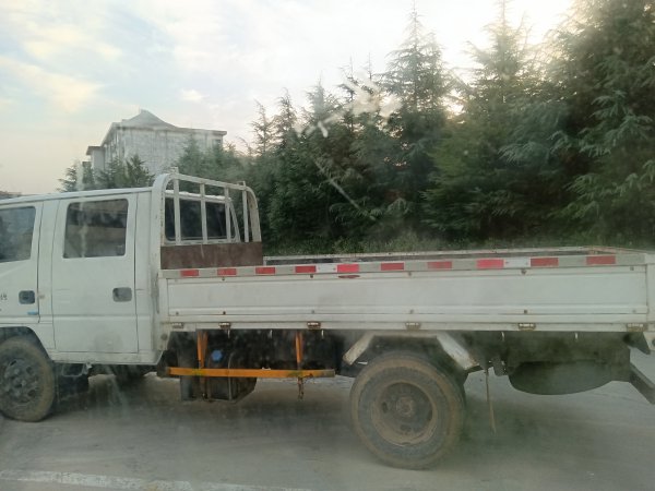 文登區(qū)開(kāi)心居民搬家拉貨