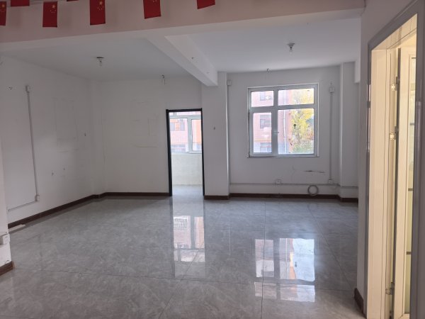 城南單山路旺鋪出租 城南單山路旺鋪出租