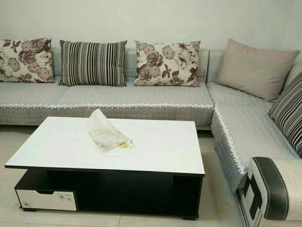 文登汽車站南面小戶型房屋出租