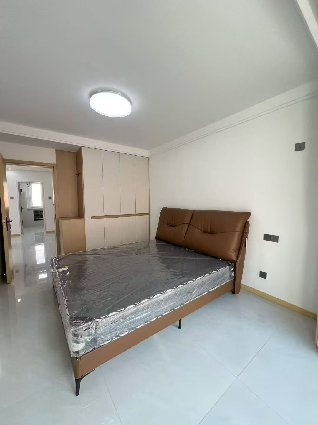 五龍街2樓框架91.46平精裝修兩室36.8萬(wàn) 五龍街2樓框架91.46平精裝修兩室36.8萬(wàn)