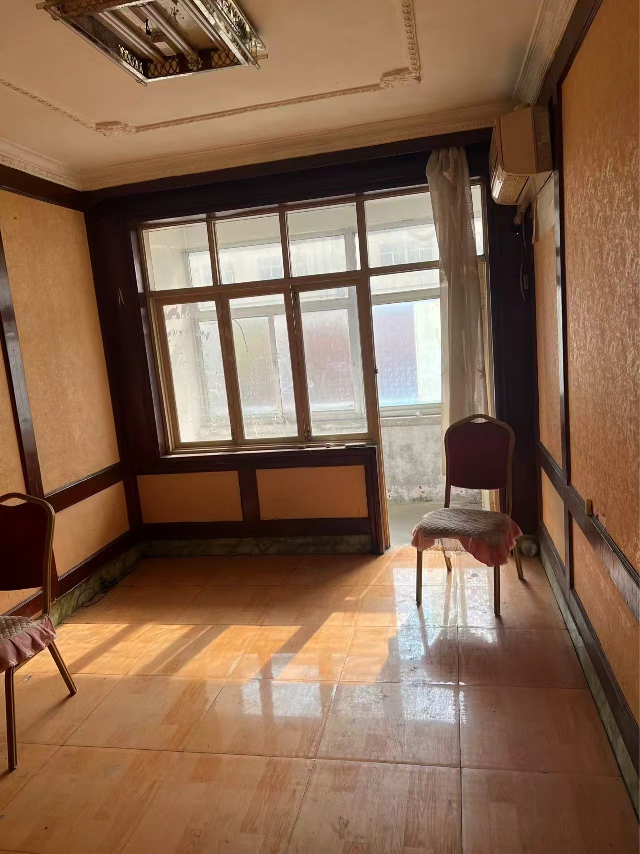 文登北宮美食街二樓 吉房出租