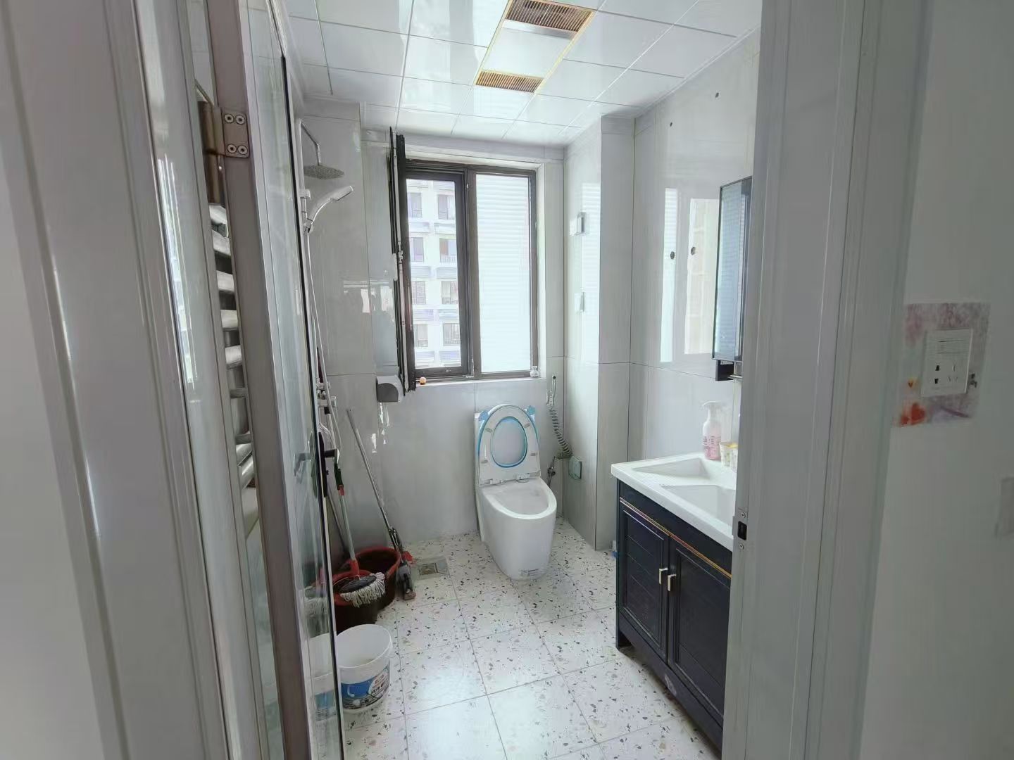 金色年華三期多層頂加閣103.3平四室33.8萬 金色年華三期多層頂加閣103.3平四室33.8萬