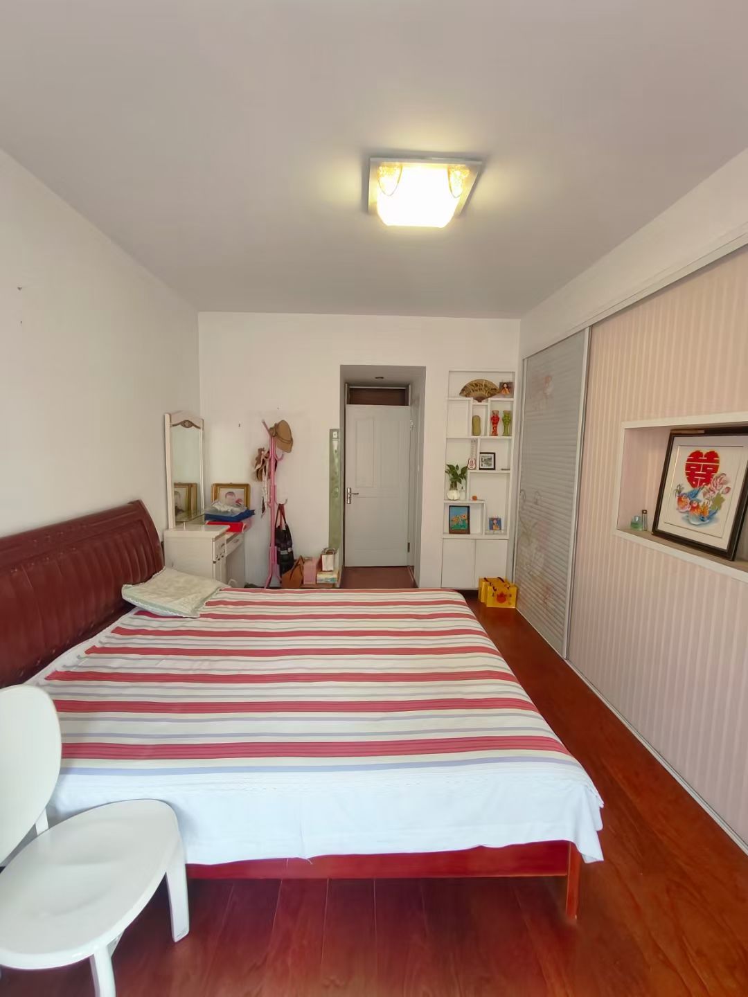 @1280/月，福泉名居，電梯南向2室!