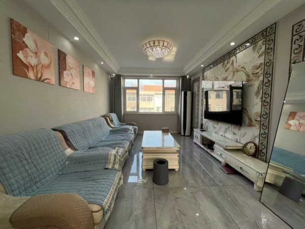 五龍街住人二樓110.88平三室裝修花了15萬29.8萬 五龍街住人二樓110.88平三室裝修花了15萬29.8萬