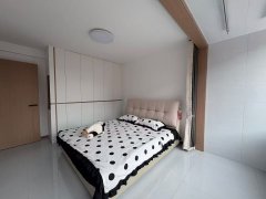 燕南街無坡三樓南三室精裝102平33.8萬