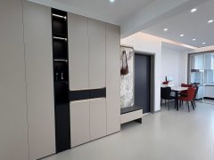 海泰莊園一期電梯好樓層112.56平送草房三室時(shí)尚53.8萬(wàn)