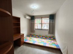 單山路澆筑樓一樓90平29.8萬