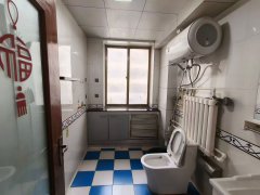 單山路澆筑樓一樓90平29.8萬