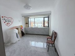 金色年華三期多層頂加閣103.3平四室33.8萬